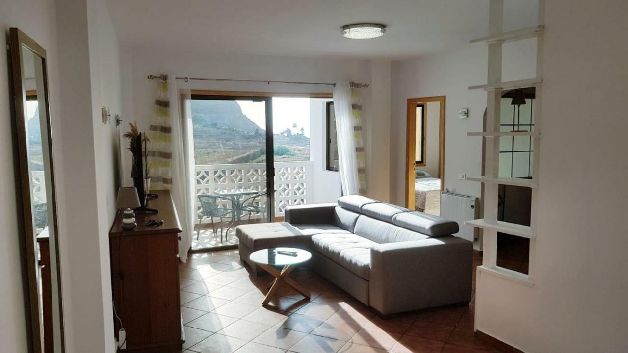 Apartamento Amplio Y Tranquilo Con Vistas Los Realejos Bagian luar foto